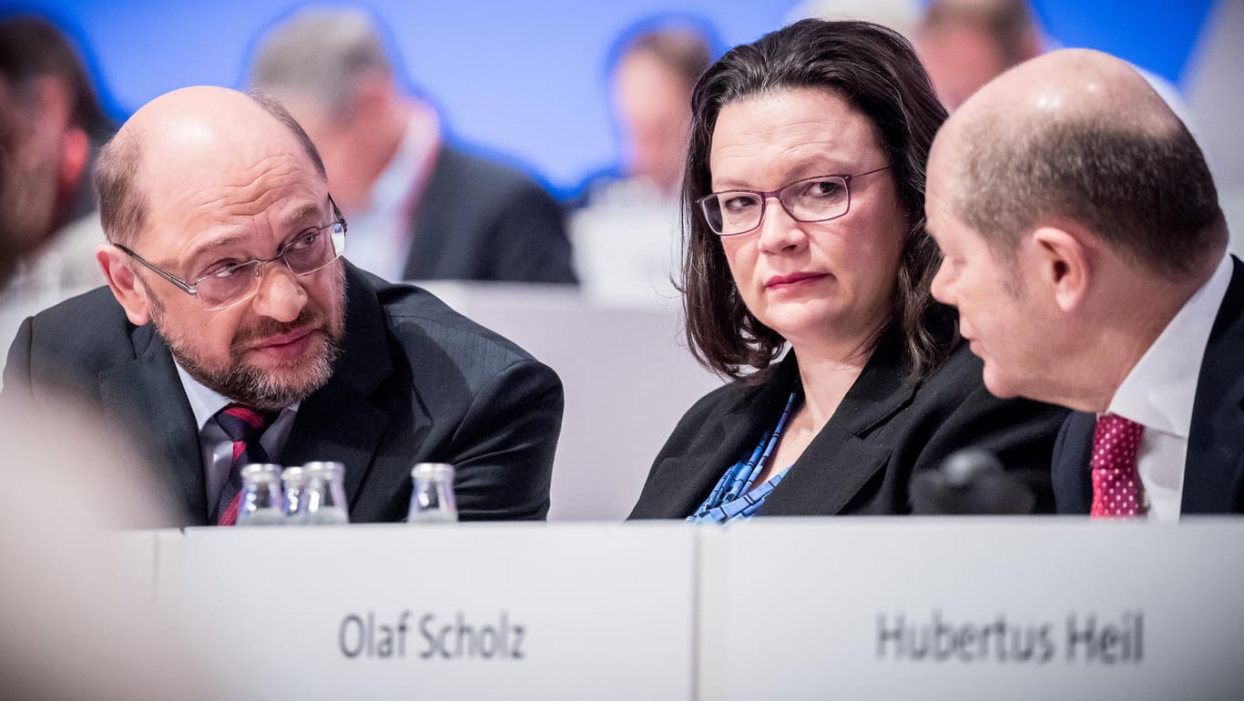 Martin Schulz, Andrea Nahles und Olaf Scholz: Nach dem Abschluss der Sondierungen gilt es für die SPD-Spitze jetzt, die Parteibasis von den Kompromissen zu überzeugen.