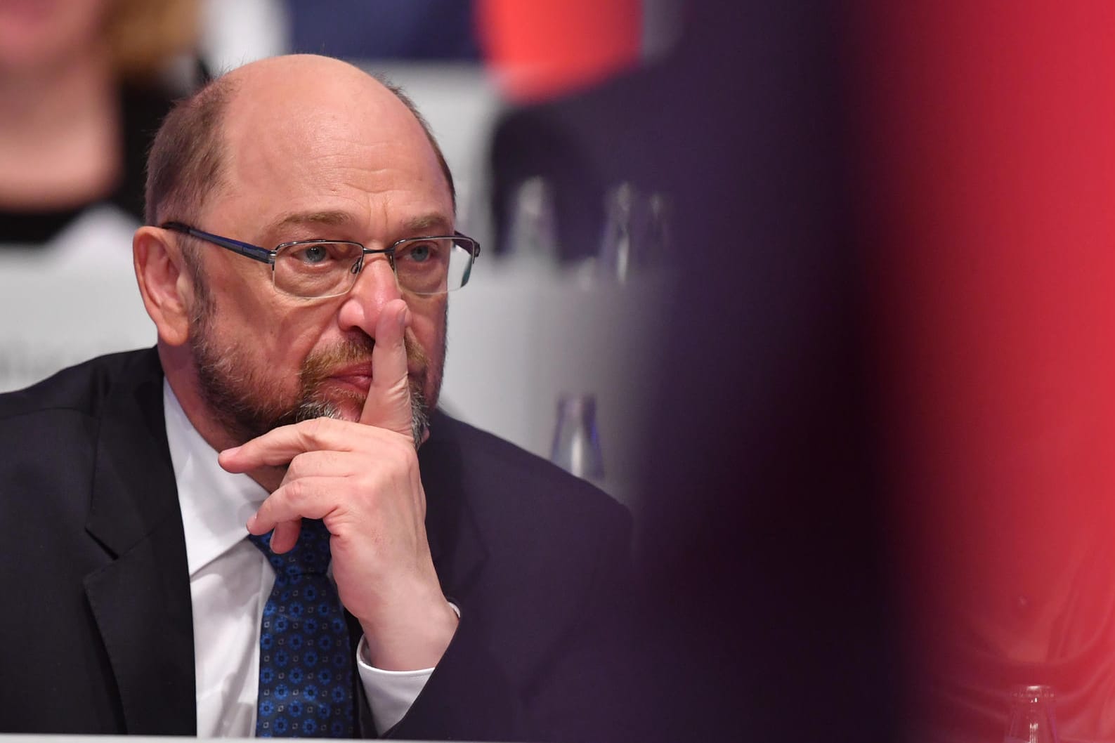 SPD-Chef Martin Schulz: Das Ergebnis seiner Sondierungen mit der Union ist bei der Basis in Sachsen-Anhalt gescheitert.