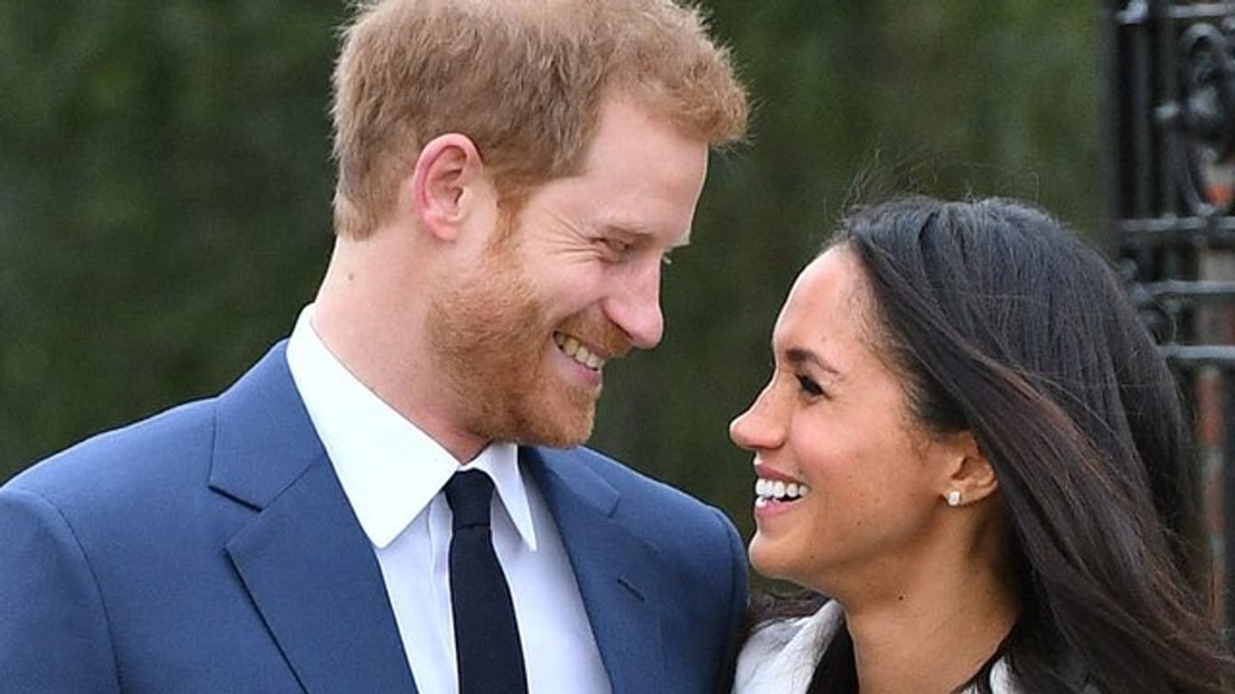 Der britische Prinz Harry und Meghan Markle Ende November nach Bekanntgabe ihrer Verlobung.