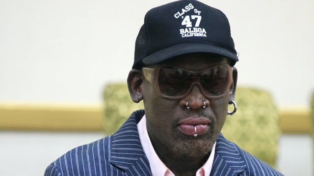 Dennis Rodman sorgt mal wieder für Schlagzeilen.