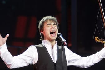 Der Sänger Alexander Rybak 2009 beim Finale des Eurovision Song Contest (ESC) in Moskau.