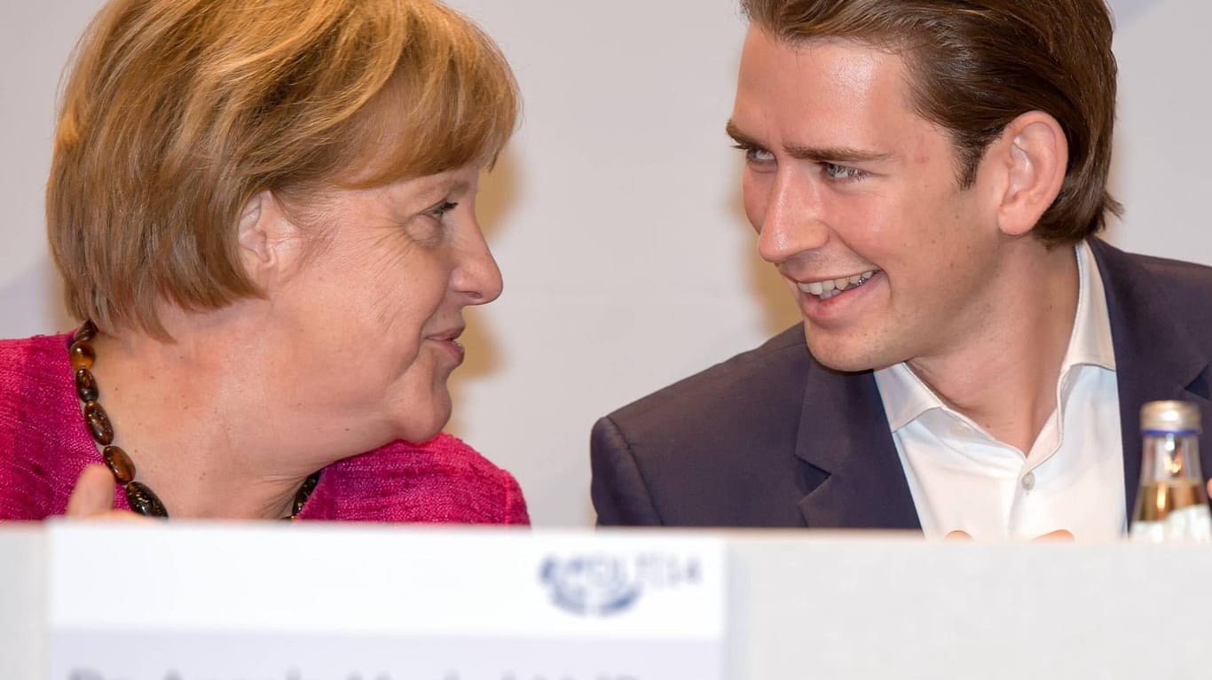 Angela Merkel und Sebastian Kurz (damals noch Außenminister) bei einem Treffen der Jungen Union 2014: Jetzt treffen sich beide erstmals auf – politischer – Augenhöhe.