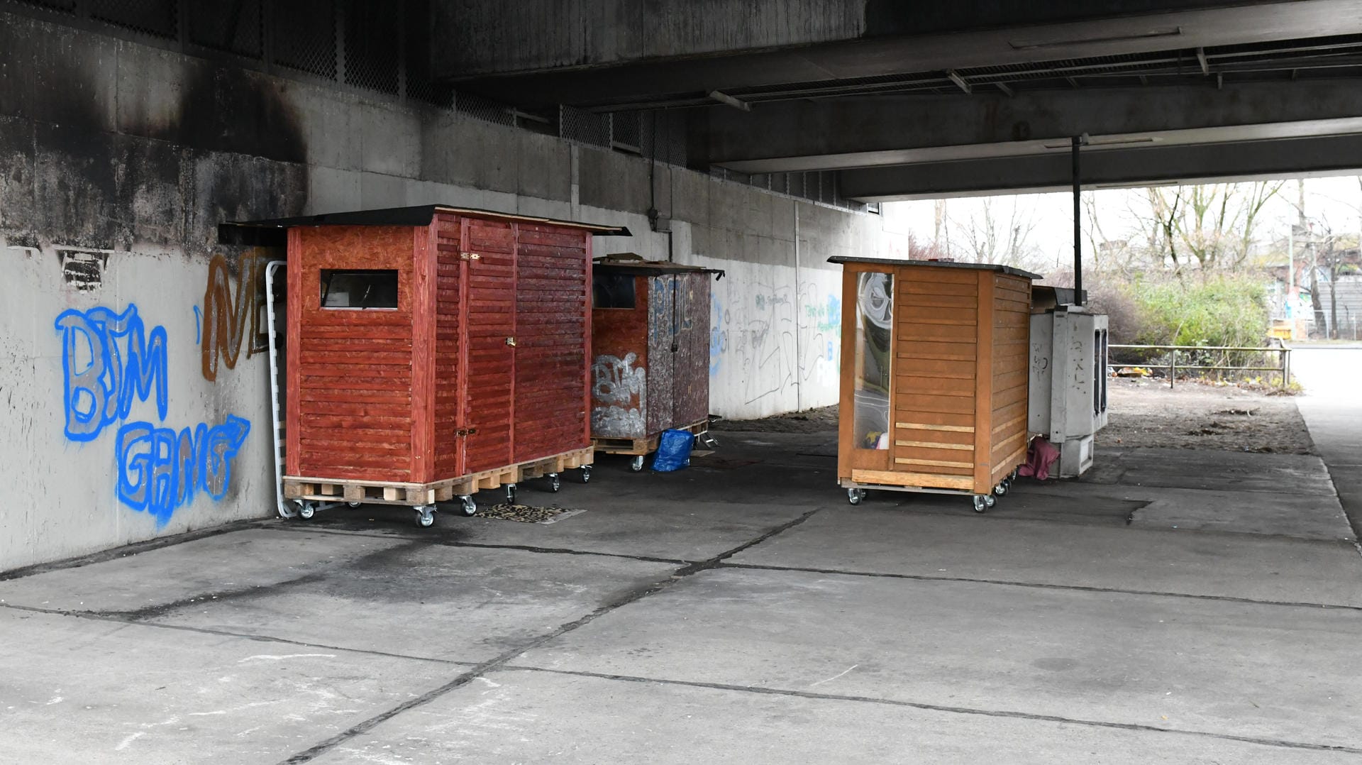 Holzhütten für Obdachlose in Berlin: Ein Verein hat bereits Tausende "Bestellungen".