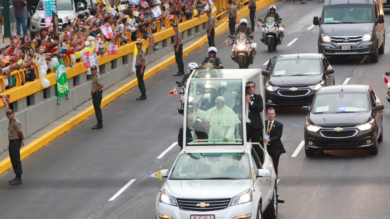 Zu Besuch in Lateinamerika: hier muss der Papst sich an die heikle Auseinandersetzung mit Opfer sexuellen Missbrauchs wagen.