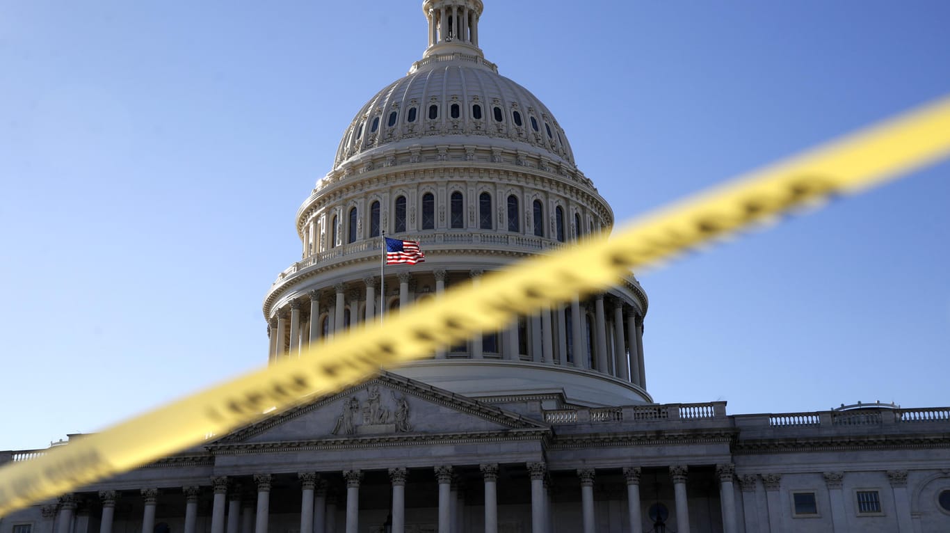 Kapitol in Washington: Im Senat fehlte die erforderliche Mehrheit, um den "shutdown" zu verhindern.