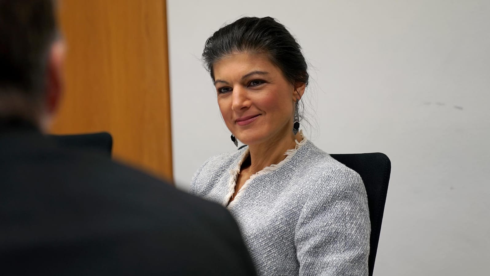 Wagenknecht über die Resonanz auf die Volkspartei-Idee: "Noch-SPD-Mitglieder, Nichtwähler und Wähler der Linken haben mir geschrieben, dass sie die Idee gut finden."