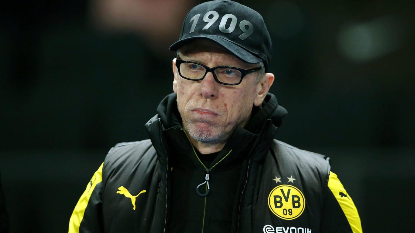 Peter Stöger: Dortmunds Trainer scheut derzeit das taktische Risiko.