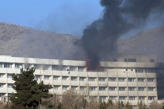 Luxushotel Intercontinental in Kabul: Bei einem Angriff mehrerer Attentäter auf das Hotel sind 18 Zivilisten getötet worden.