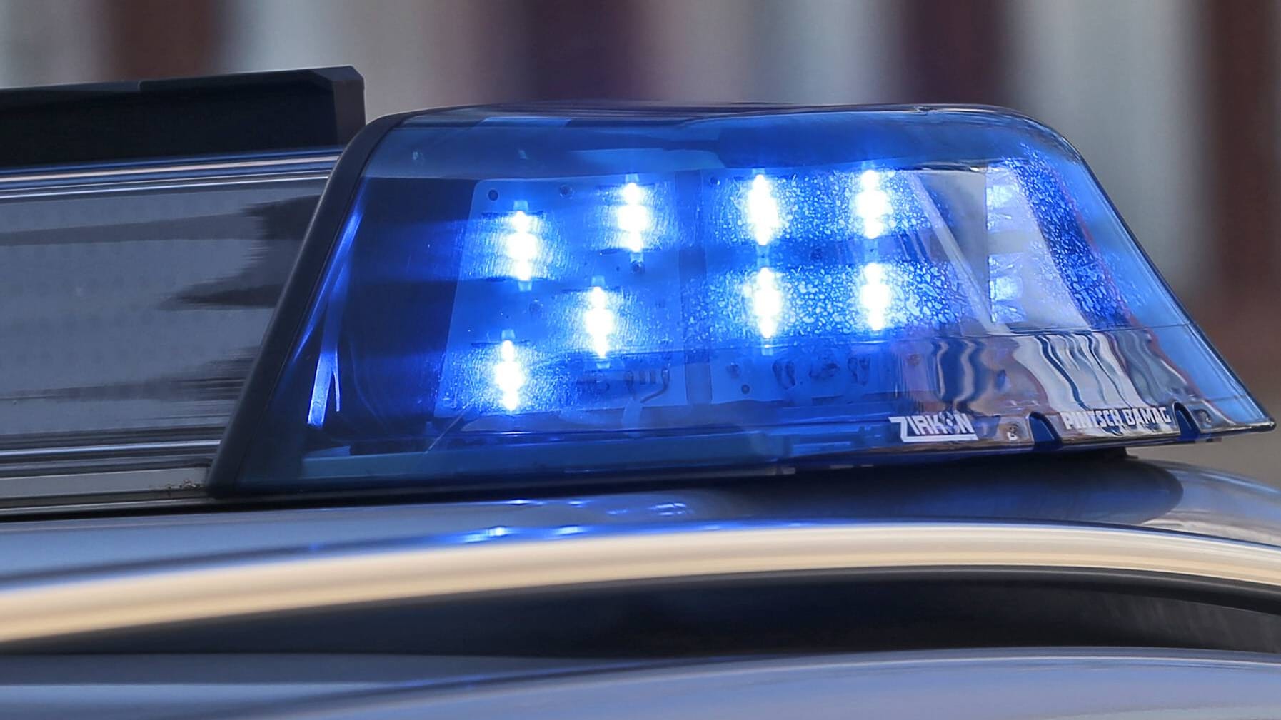 Gegen den 20-Jährigen wird ein Strafverfahren wegen Körperverletzung eingeleitet.