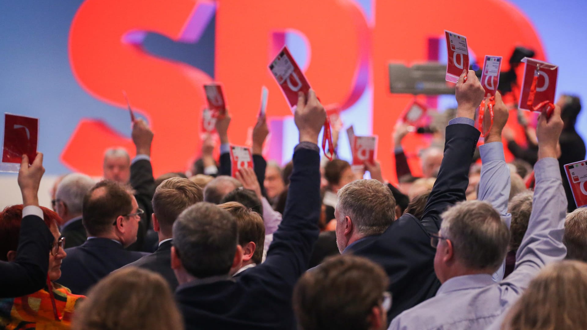 Delegierte beim SPD-Sonderparteitag in Bonn: Die Partei verzeichnet derzeit besonders viele Neueintritte.