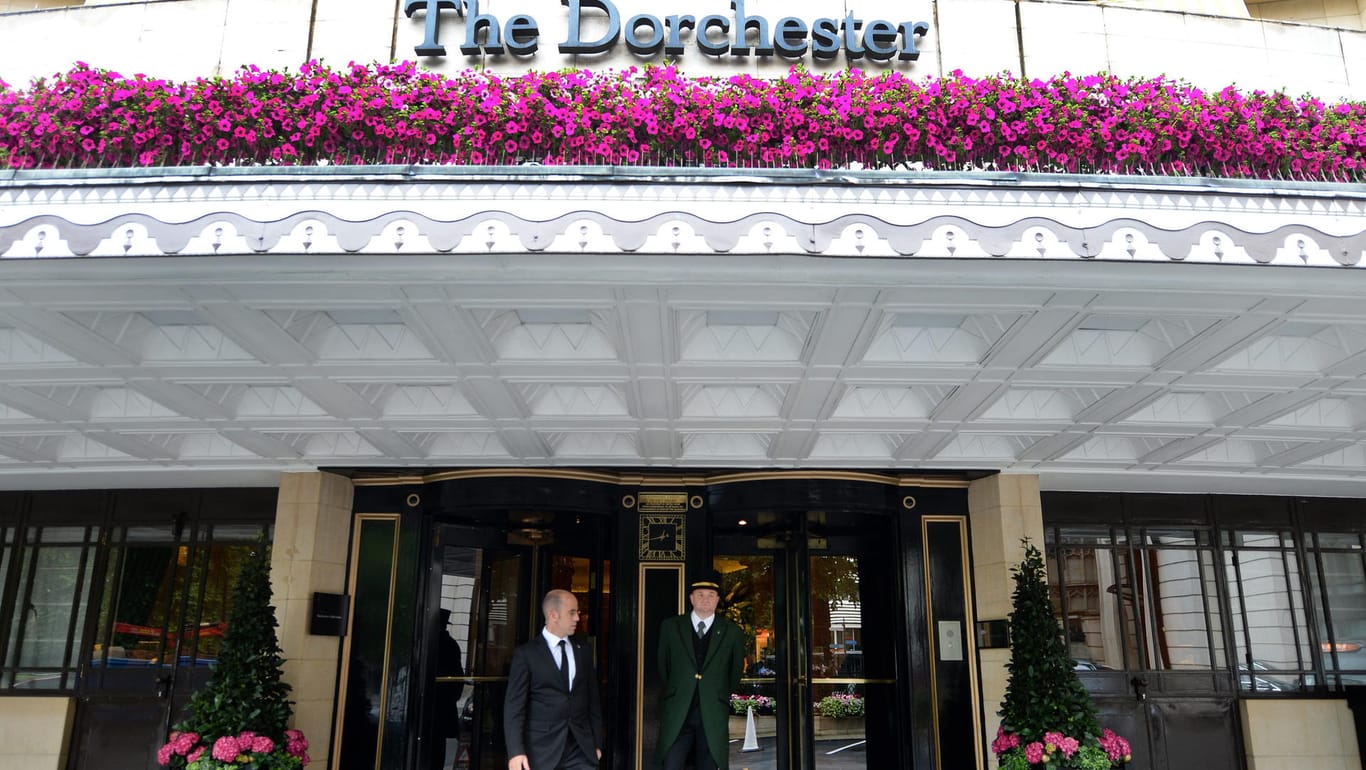 Das Dorchester Hotel in London: Hier fand die Spendengala des "Presidents Club", auf der es zu den Übergriffen kam, statt.