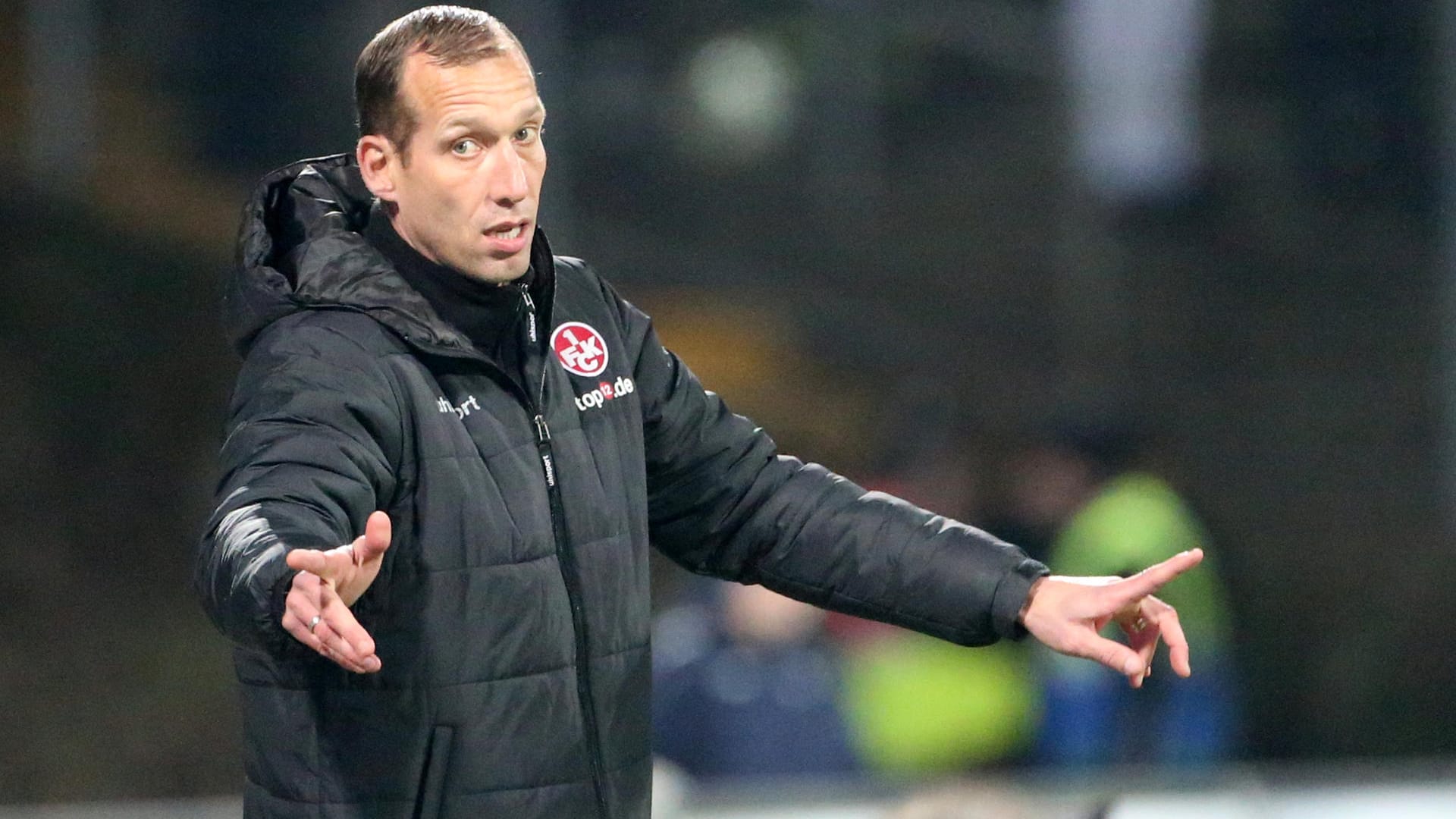 FCK-Coach: Jeff Strasser während der Partie gegen Darmstadt.