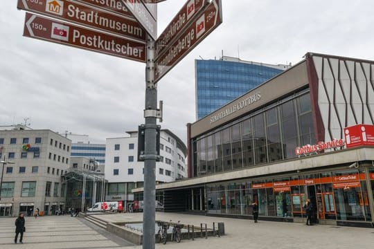 In den vergangenen Monaten, aber geballt im Januar, hatte es in Cottbus Attacken und Bedrohungen zwischen Einheimischen und Ausländern gegeben - oftmals handelte es sich um Konflikte zwischen Jugendlichen.