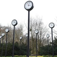 Finnland will das Ende der Sommerzeit. Dann müssten auch die Uhren bei dieser Installation in Düsseldorf nicht mehr umgestellt werden.