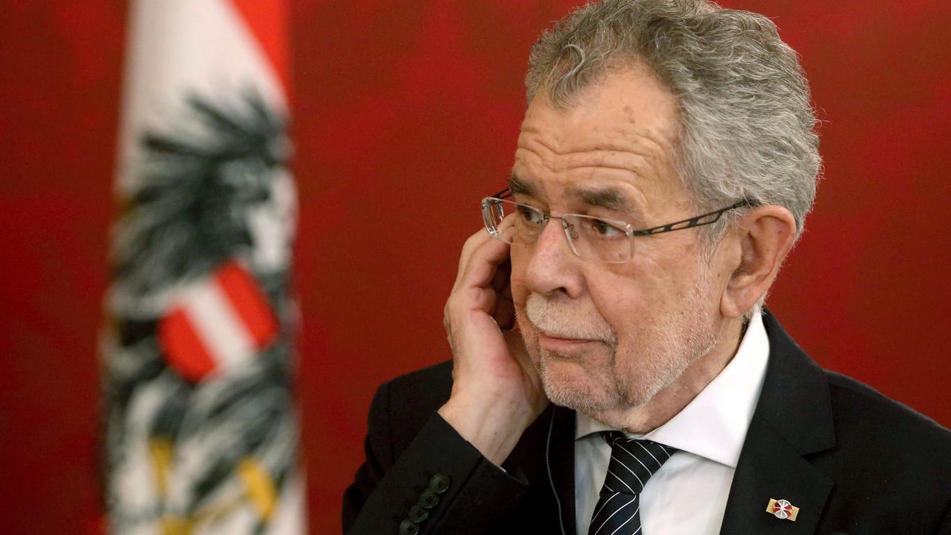 Bundespräsident Van der Bellen: Spricht von Rücktritt eines FPÖ-Politikers