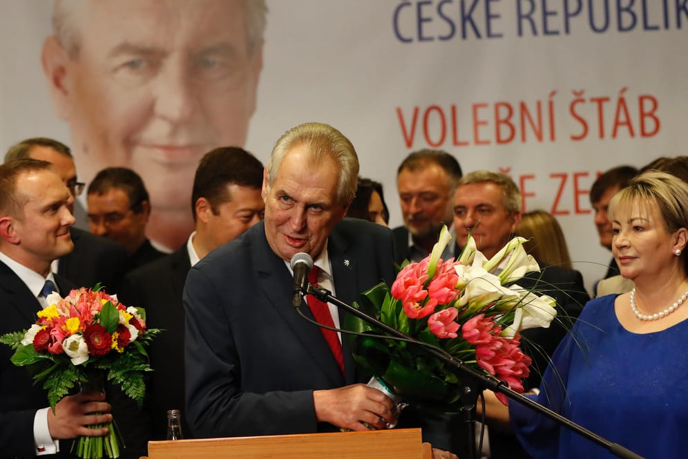 Milos Zeman nach seiner Wiederwahl am Samstagabend: Er werde weiterregieren wie bisher, versprach der 73-Jährige.