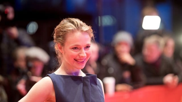 Die Schauspielerin Anna Brüggemann (36) hat vor der Berlinale angesichts der #MeToo-Debatte eine Aktion für Gleichberechtigung initiiert.