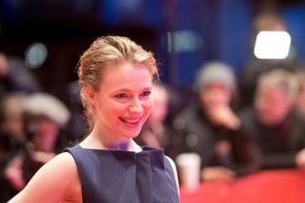 Die Schauspielerin Anna Brüggemann (36) hat vor der Berlinale angesichts der #MeToo-Debatte eine Aktion für Gleichberechtigung initiiert.