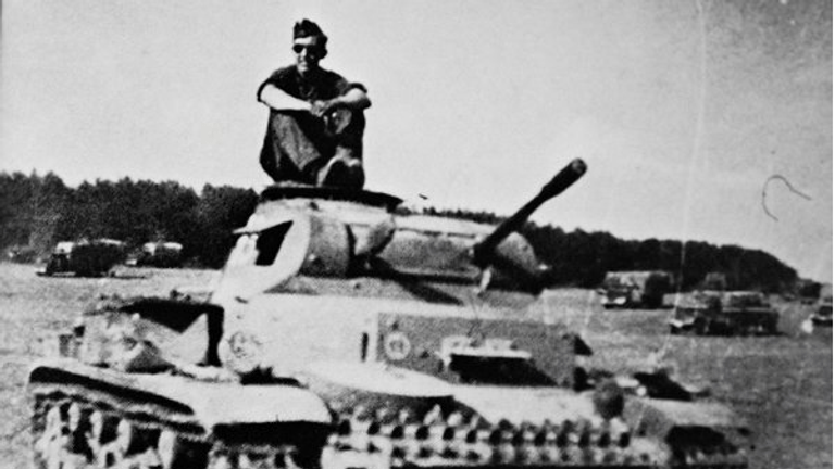 Hans-Erdmann Schönbeck: 1941 kämpfte der Panzeroffizier in der Schlacht von Uman mit.