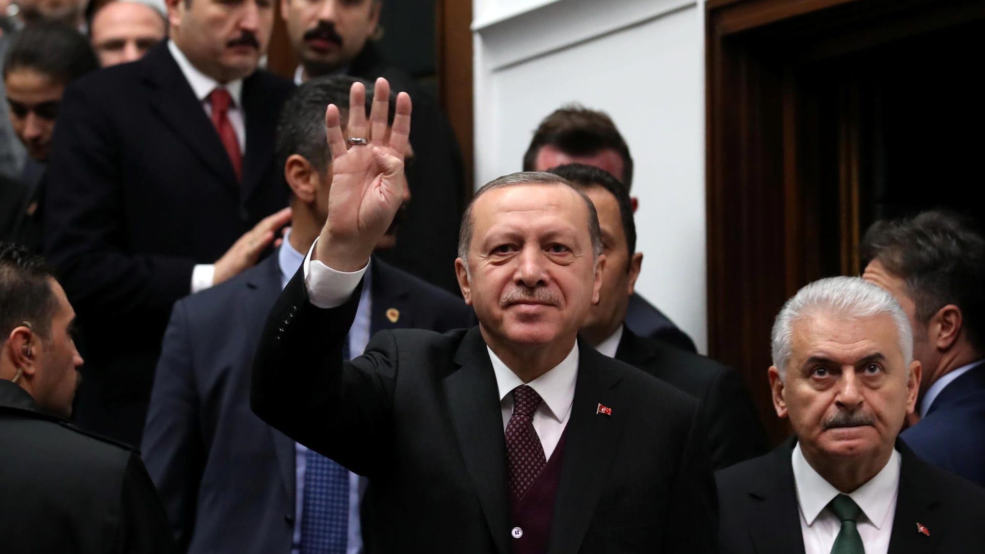 Der türkische Staatspräsident Recep Tayyip Erdoğan: Ließ Ärzte verhaften, die an seiner Intervention in Syrien Kritik übten. Der türkische Staatspräsident Recep Tayyip Erdoğan: Ließ Ärzte verhaften, die an seiner Intervention in Syrien Kritik übten.