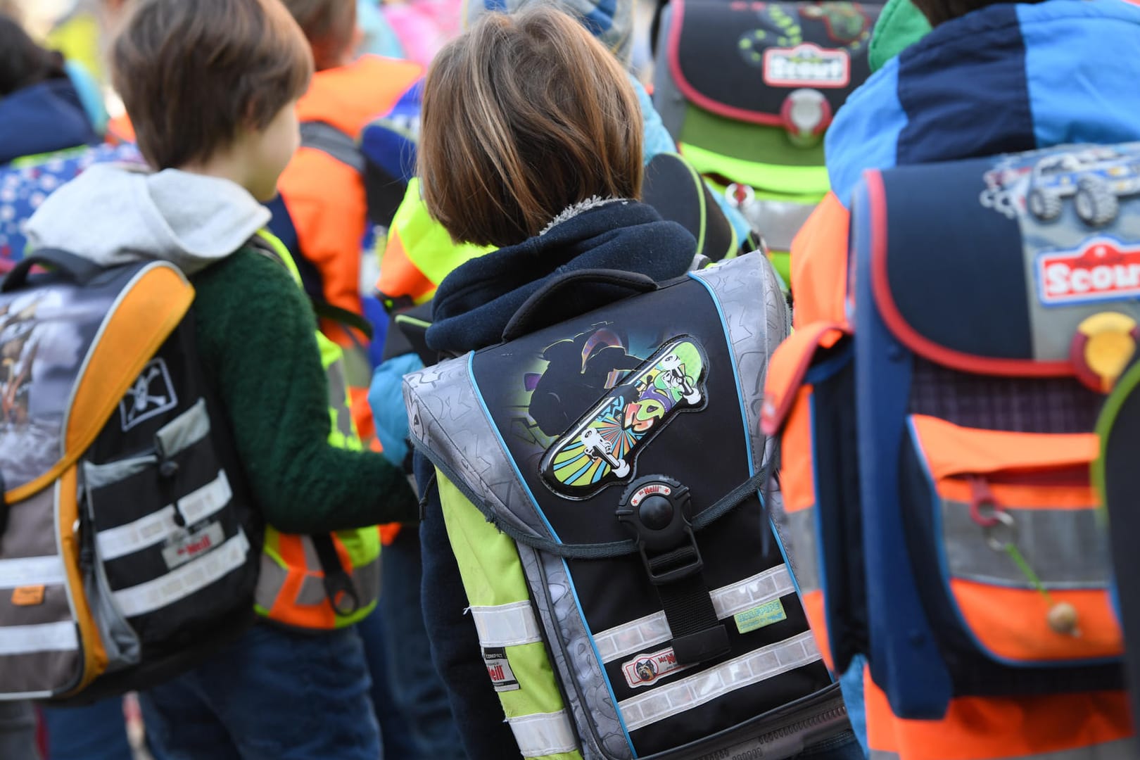 Schüler in Hessen: Laut einer aktuellen Studie werden bald zahlreiche Lehrer an den Grundschulen fehlen.