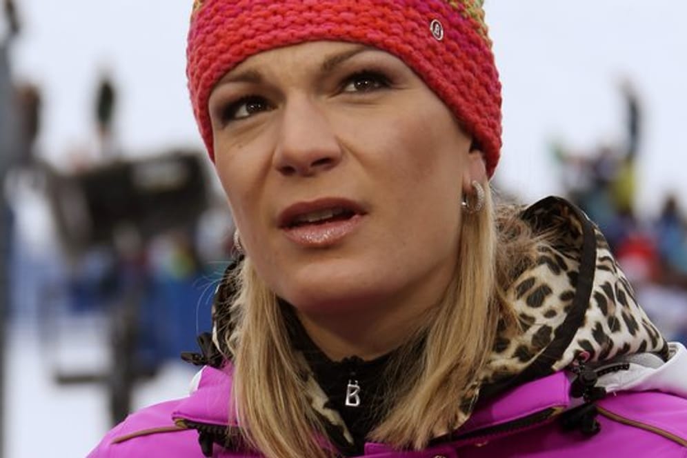 Maria Höfl-Riesch äußterte sich zu den Medaillen-Chancen des deutschen Ski-Teams.