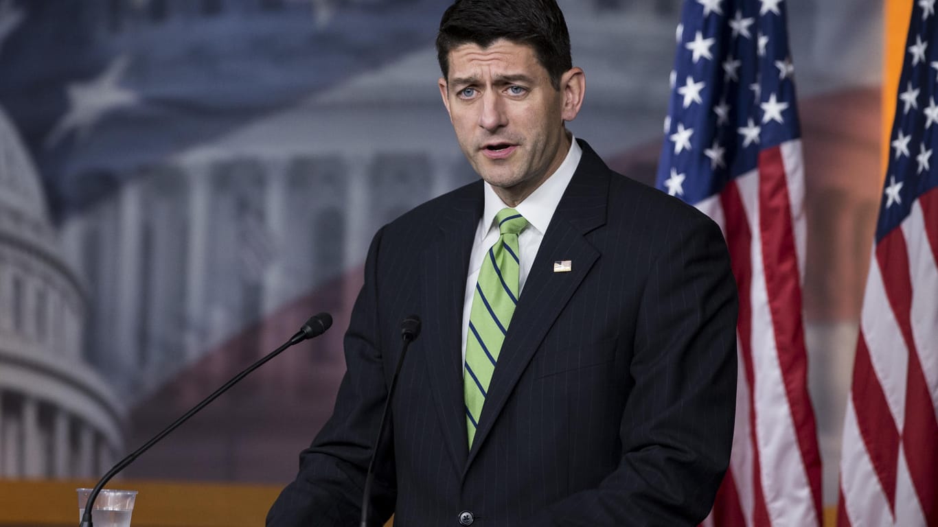 Kongressvorsitzender Paul Ryan: Viele teils hochrangige Republikaner sind auf dem Weg zu einem Parteitreffen mit ihrem Zug verunglückt. Ein Mensch starb.