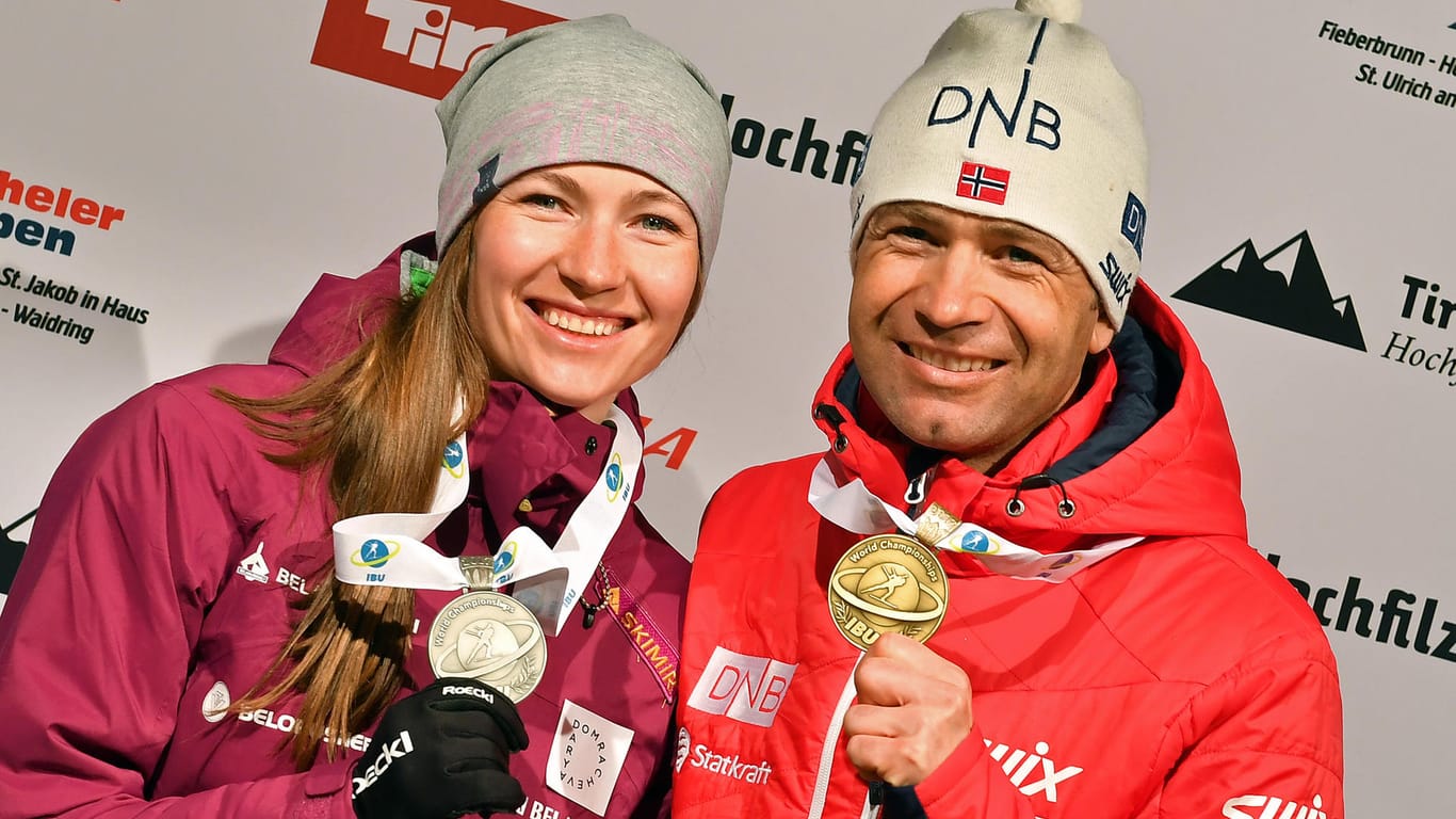 Ole Einar Björndalen mit seiner Frau Darja Domratschewa: Er begleitet sie als Betreuer zu den Olympischen Winterspielen.