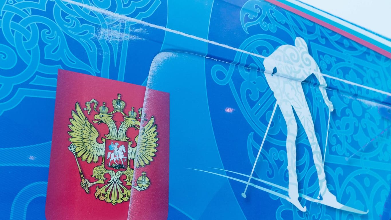 Das Wappen Russlands: Die Aufhebung der Sperren gegen russische Athleten sorgt für Kritik, aber auch für Zustimmung.
