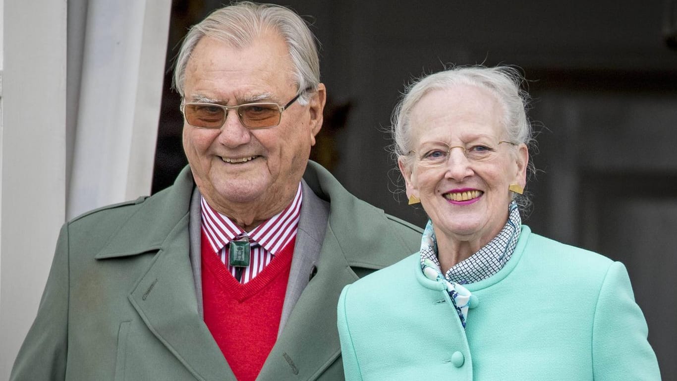 Prinz Henrik und Königin Margrethe: Die Dänen-Royals machen gerade eine schwierige Zeit durch.