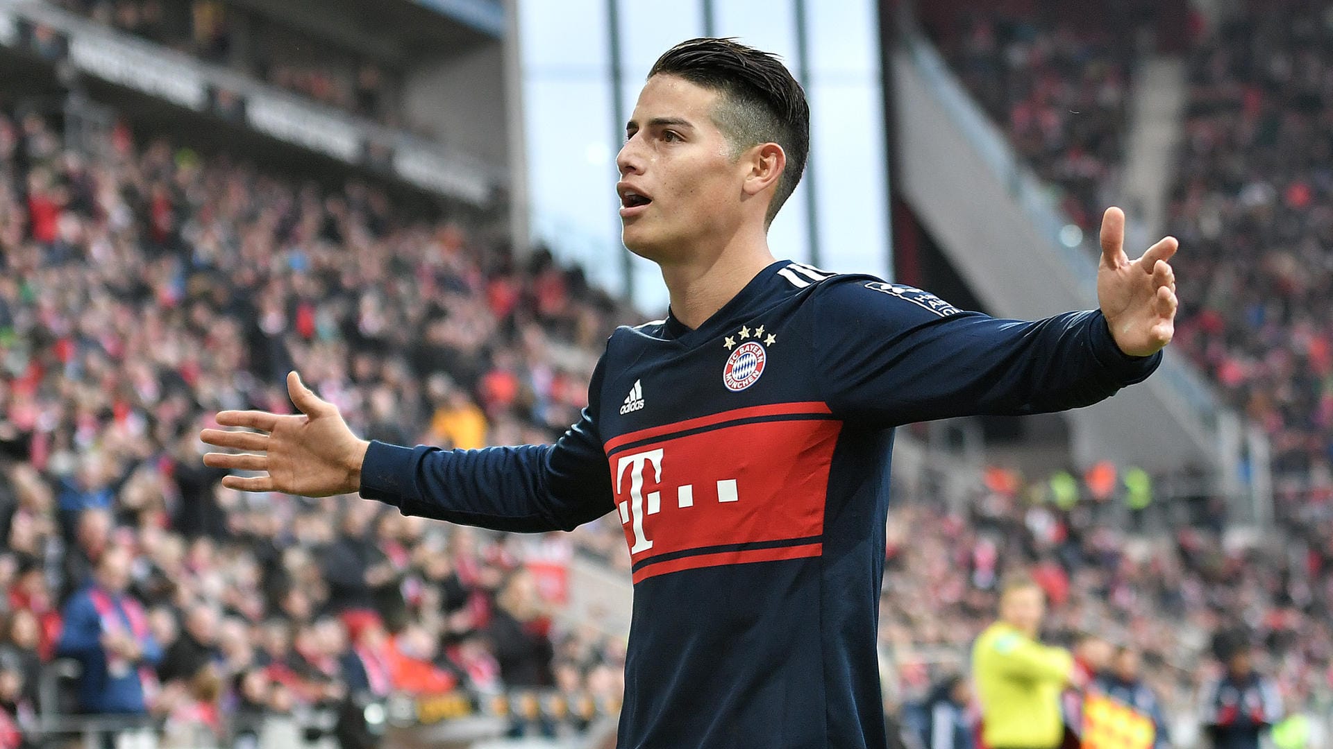 James Rodríguez feiert seinen Treffer zum 2:0 – sein dritter Bundesliga-Treffer.