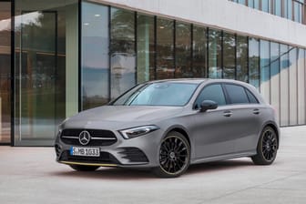 Soll noch im Frühjahr auf den Markt kommen: Die neue A-Klasse von Mercedes startet unter anderem mit einem neuen Bediensystem und neuen Motoren