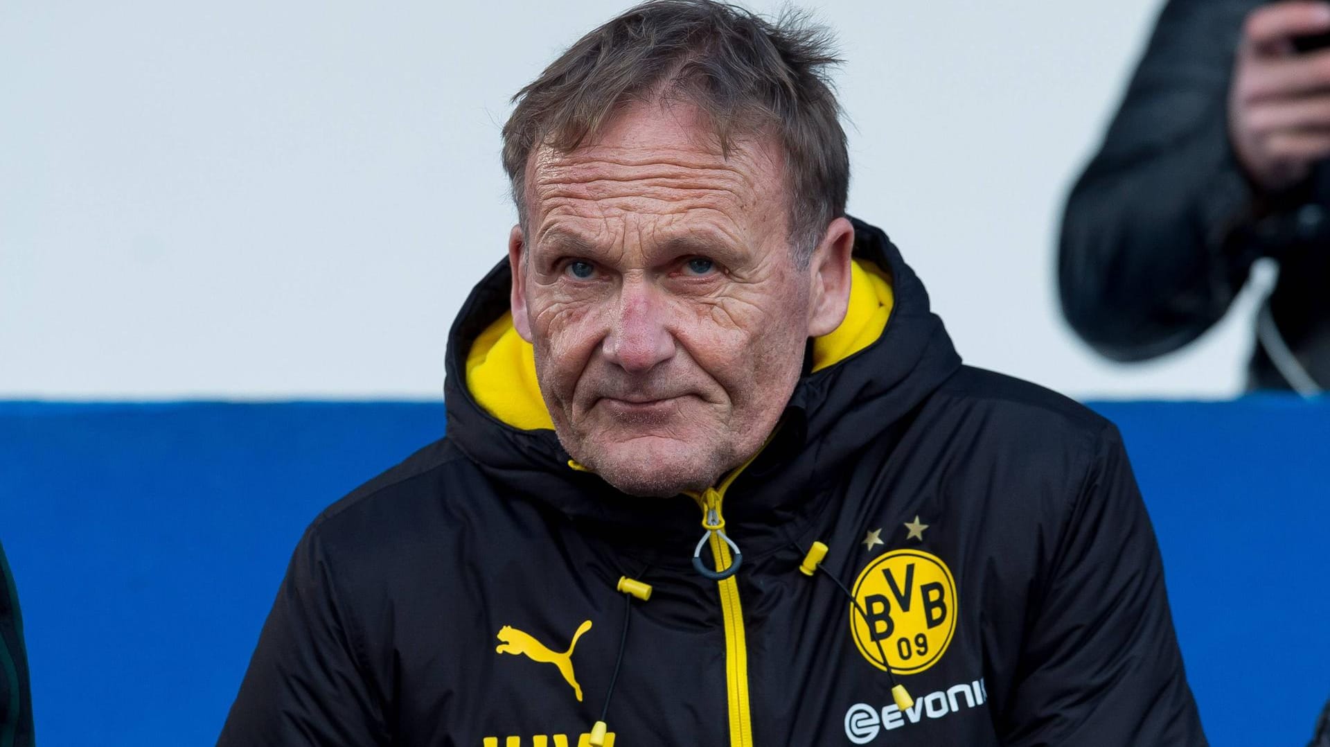 An ihm nagen die letzten Monate: Hans-Joachim Watzke, hier im Trainingslager in Marbella.