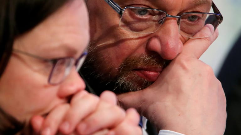 SPD-Chef Schulz, Fraktionschefin Nahles: Die SPD spricht nicht klar, nicht deutlich, nicht bildhaft.