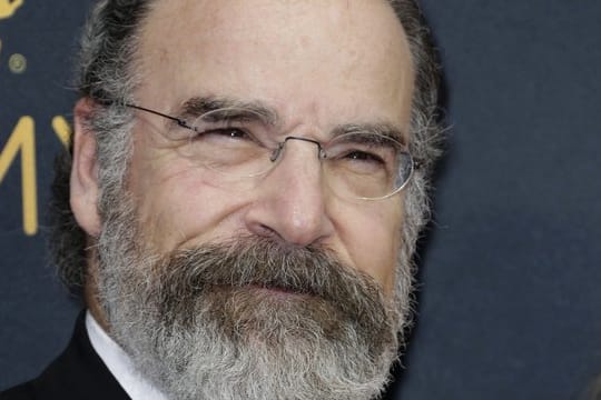 Mandy Patinkin wird geehrt.