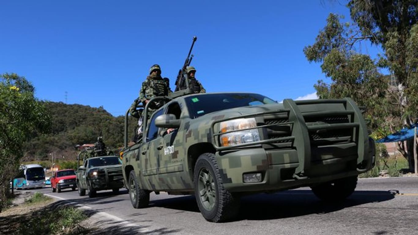Einsatzkräfte in Mexiko.