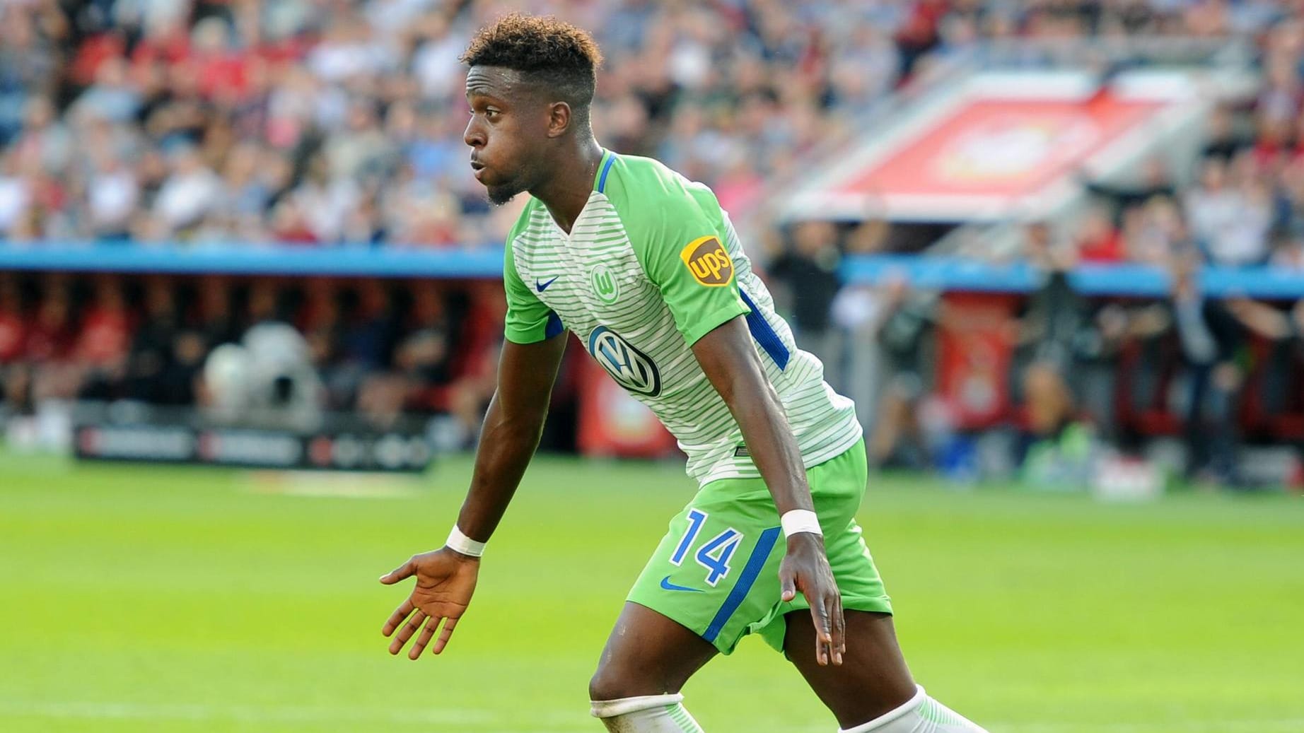 Divock Origi: Der Wolfsburg-Star lässt seine Zukunft im Interview mit t-online.de offen.