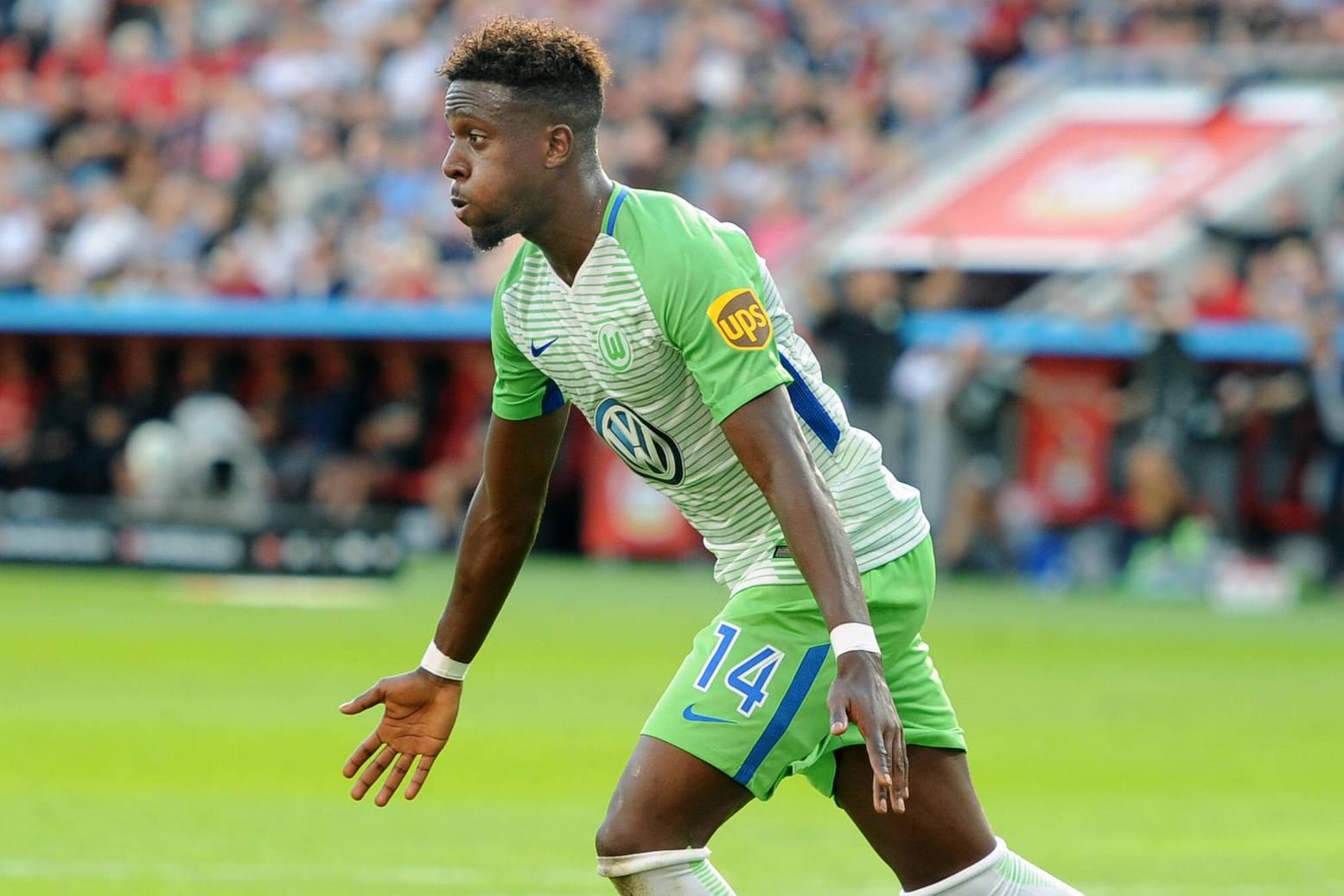 Divock Origi: Der Wolfsburg-Star lässt seine Zukunft im Interview mit t-online.de offen.