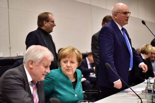 Union und SPD haben sich auf die Verteilung der Ministerien verständigt und eine Einigung in den Koalitionsverhandlungen geschaffen.