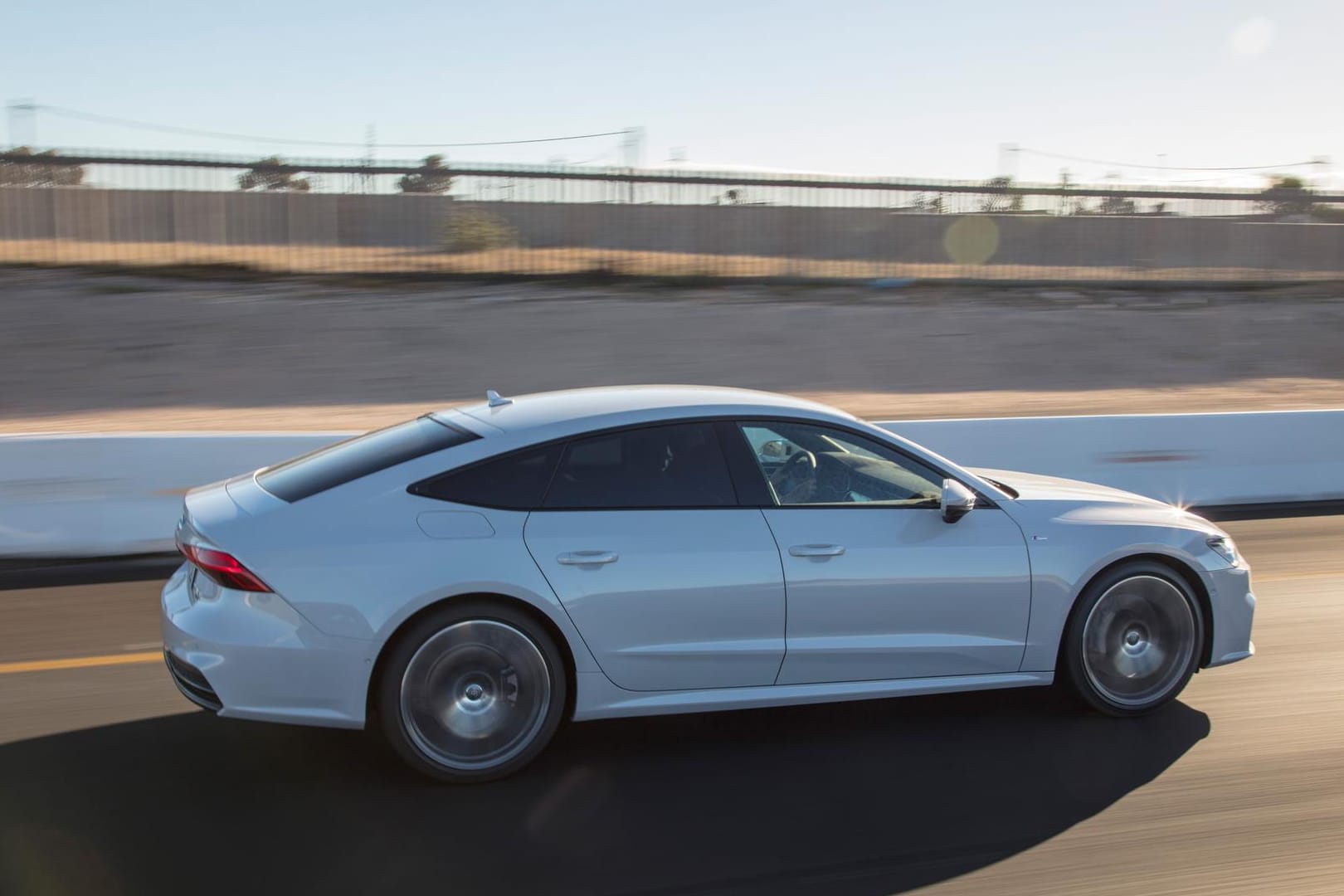 Coupélinie und vier Türen: Der Audi A7 bietet maximal 1.390 Liter Volumen im variablen Kofferraum.
