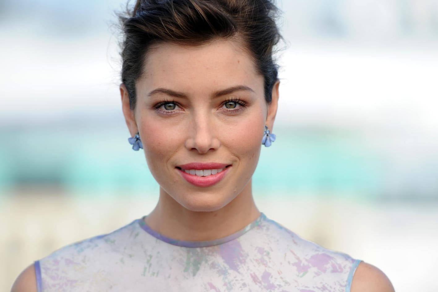 Schauspielerin Jessica Biel: Mit der Aufklärung ihres Sohnes fängt sie ziemlich früh an.