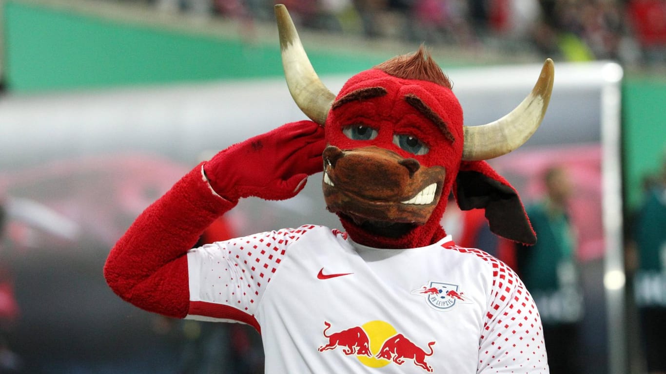 Bulli: Das Maskottchen von RB Leipzig erinnert an das Logo von Sponsor Red Bull.