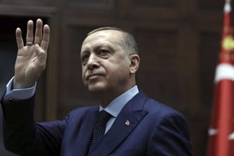 "Was sollen wir mit einem Mörder reden, der eine Millionen seiner Bürger getötet hat", sagte der türkische Präsident Erdogan.