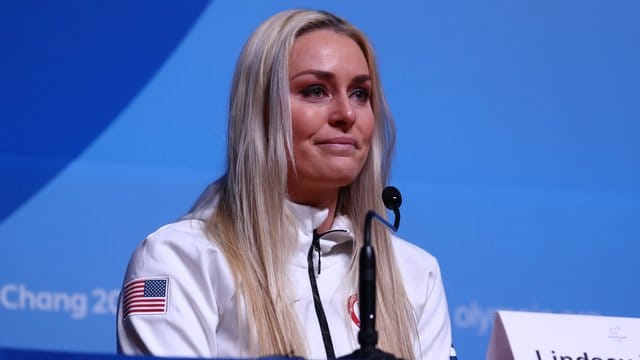 Lindsey Vonn hatte bei der Pressekonferenz Tränen in den Augen.