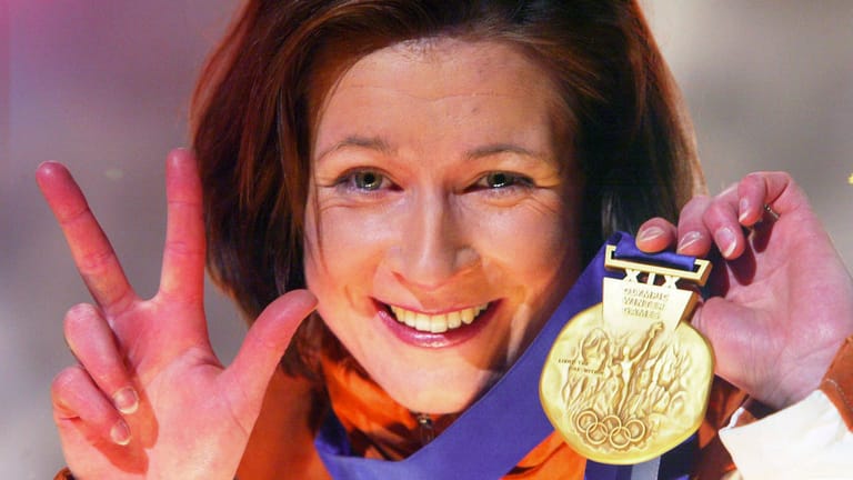 Aller guten Dinge sind drei: Claudia Pechstein hat allein in Salt Lake City 2002 dreimal Edelmetall für Deutschland gewonnen.