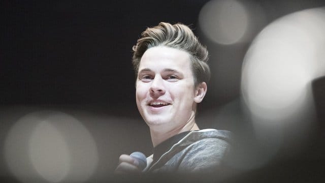 Der 23-Jährige hatte neben der Karriere keine Zeit, selbst zu feiern. Der 23-Jährige hatte neben der Karriere keine Zeit, selbst zu feiern.