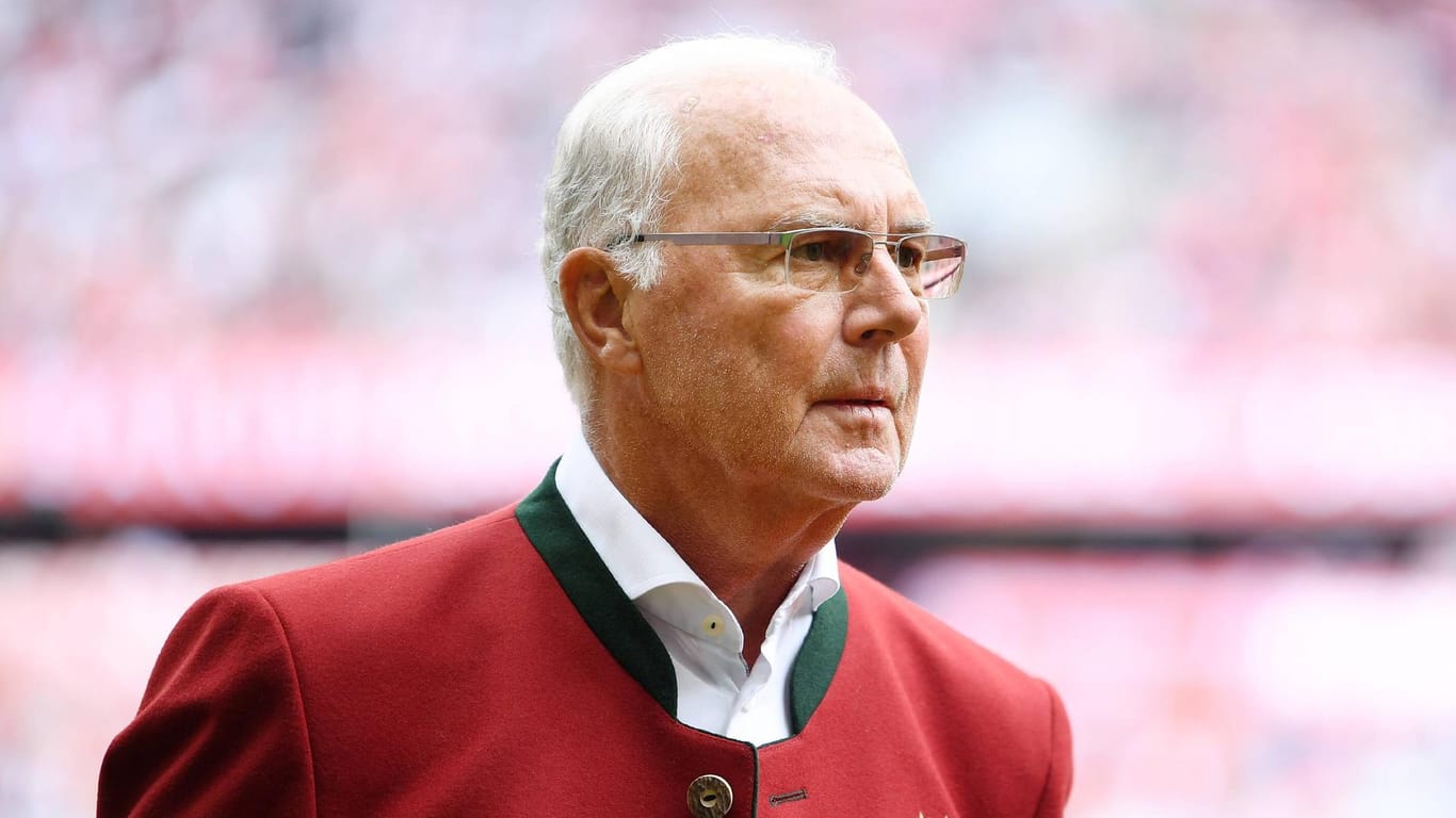 Abschlussfeier der Saison 2016/17 in München: Der ehemalige Bundestrainer Franz Beckenbauer zu Gast.