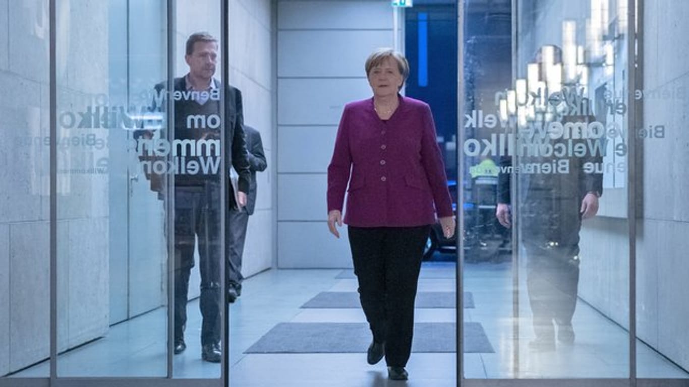 CDU-Vorsitzende und Bundeskanzlerin Angela Merkel im ZDF-Hauptstadtstudio.