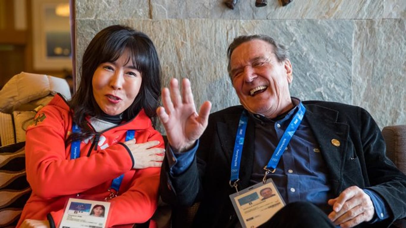 Altkanzler Gerhard Schröder und seine Lebensgefährtin Soyeon Kim zu Gast bei den Winterspielen in Pyeongchang.