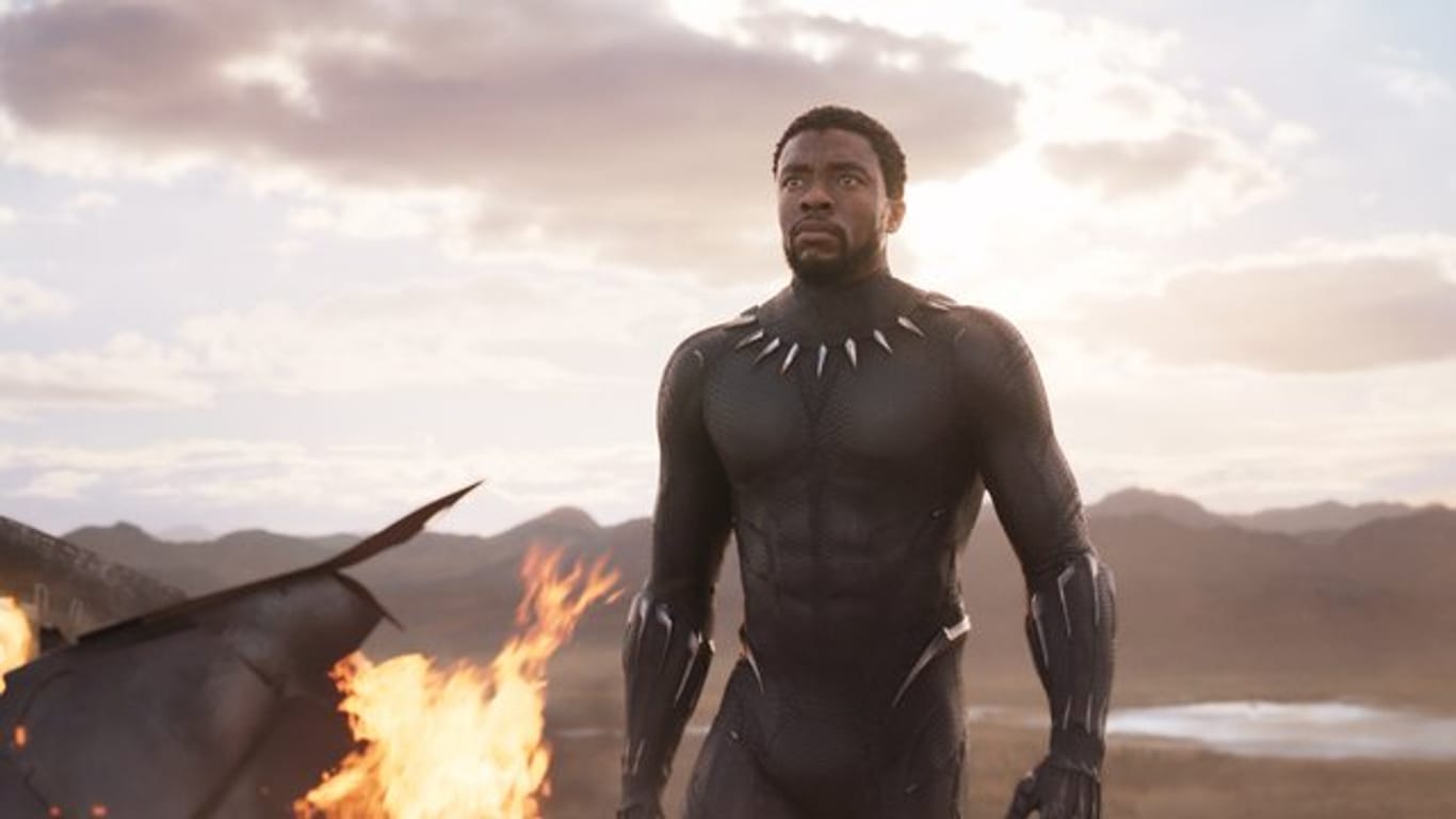 Königssohn T'Challa/Black Panther (Chadwick Boseman) musss um seine Herrschaft kämpfen.